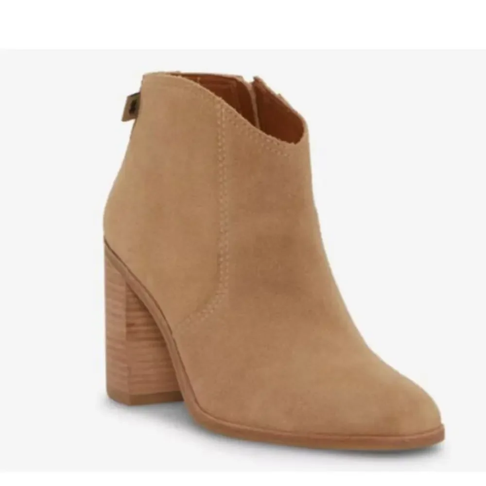 Lucky Brand Women's Pellyon Suede Almond Toe Ankle Boots Ginger‎ Size 6.5 M